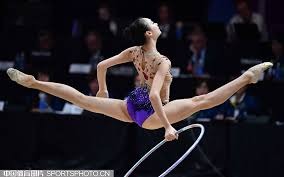 新科状元这扣所有人的心都停了一下