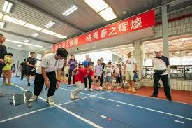 扑克学习如何避免走弯路（扑克学习的正确路径：避免走弯路）