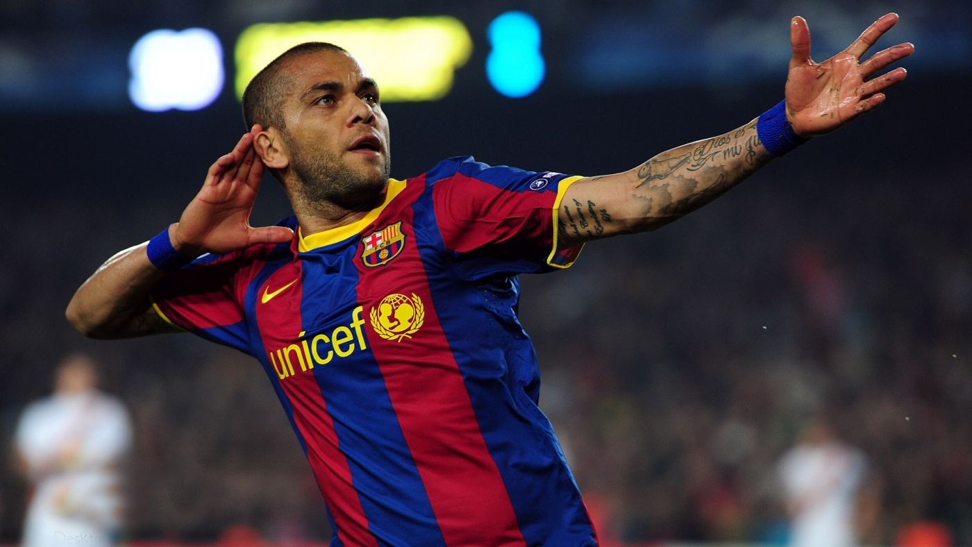 德天空：格纳布里倾向于续约，可能与拜仁签1-2年的降薪合同